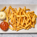 35. Stor Pommes Frites